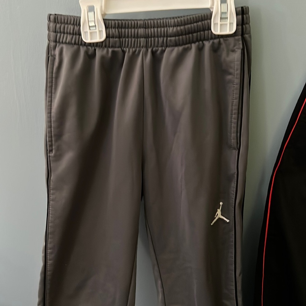 2pairs of Nike Air Jordan Track Pants Boys Small (Ages 8-10)